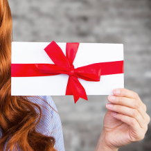 Gutschein, Geschenk