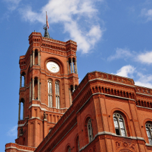 Rotes Rathaus, Senat Berlin, Hauptstadt